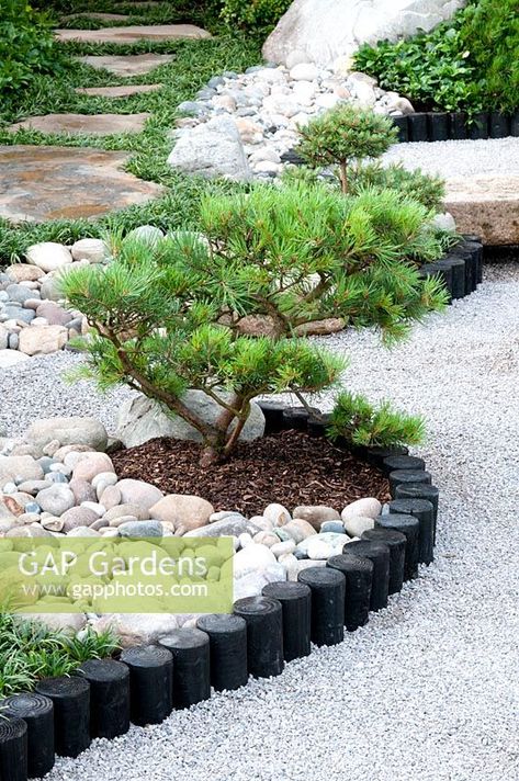 Japanese Garden Backyard, Japanese Garden Style, Modern Japanese Garden, Japanese Rock Garden, Small Japanese Garden, Japanese Style Garden, Garden Nails, Japanese Garden Landscape, Garden Tattoo