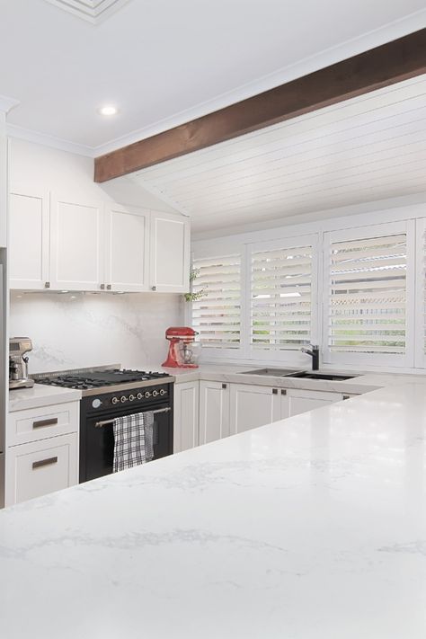 Traditional Design with a Modern Twist 🧡🧡🧡  Beautiful shaker doors in white with stunning Caesarstone  Statuario Maximus.   Making a statement in this lovely family home located in the Hills district of Sydney.   Designed and Built by Impala  Impala Designer Rashi Mathur 📸 Archetype Photos Sydney     #kitchendesign #shakerkitchen #kitcheninspiration #kitchen #design #cabinetry #renovations #kitchens #hamptons #kitchendesigner #kitchenrenvoation #sydney Caesarstone Statuario Maximus, Modern Kitchen Splashbacks, Kitchen Island Tops, Kitchen Benchtops, Shaker Doors, Beach House Kitchens, Kitchen Splashback, Shaker Kitchen, Kitchen Styling