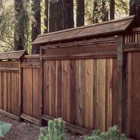 Spooky Garden, Japanese Fence, Redwood Fence, Spring Diy Projects, Wood Fence Design, Fence Designs, Privacy Fence Designs, Horizontal Fence, Fence Styles