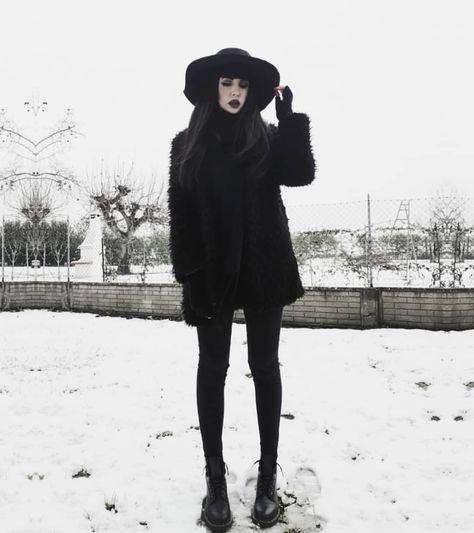 Veronica Anacleti on instagram Veronica Anacleti, Goth Inspiration, Winter Outfits Snow, Sweden Travel, Snow Outfit, Our New Home, First Snow, Mansion Wedding, Goth Outfits