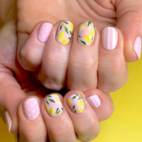 Sarah Thompson, Tropical Vacation Nails, Lemon Nails, Magic Nails, Short Gel Nails, Gel Nail Art Designs, Lovely Nails, Summer Manicure, Vibrant Nails