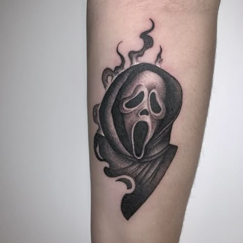 Ghostface Tattoo, Halloween Tattoos Sleeve, Hope Tattoo, Movie Tattoos, Scary Tattoos, Hampshire Uk, 4 Tattoo, Creepy Tattoos, Spooky Tattoos