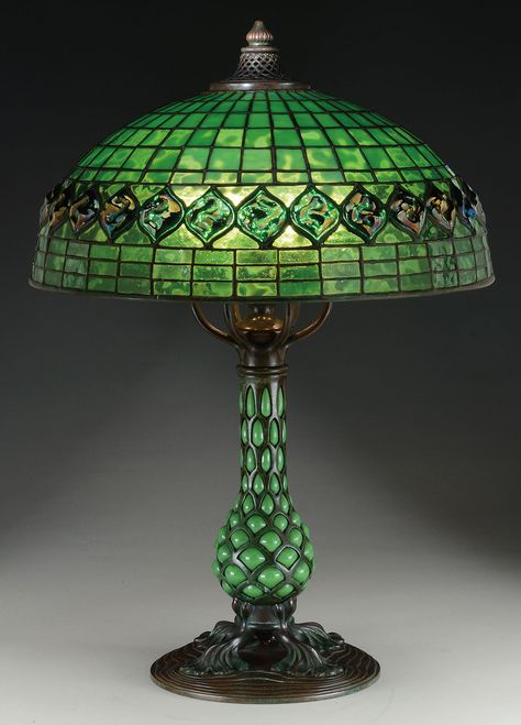 Lot Detail - TIFFANY STUDIOS TURTLEBACK TABLE LAMP. Lamp Decoration Ideas, Tiffany Vitray, Home Decor Lamp, Beautiful Lamps, Stained Glass Table Lamps, Antique Tiffany, Tiffany Lighting, Tiffany Studios, Lamp Decoration