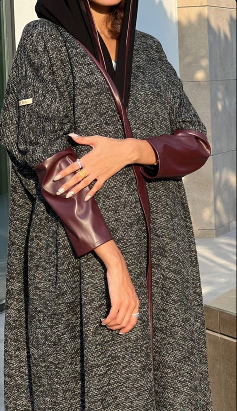 Abaya Designs Dubai, Winter Abaya, Morrocan Fashion, Islamic Modest Fashion, Modest Winter Outfits, Tweed Fashion, Muslim Outfit, Abaya Designs Latest, Fashion Dresses Formal