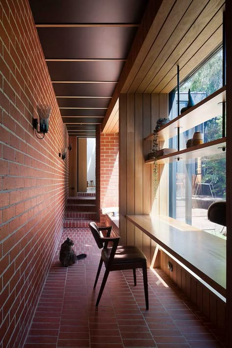 Brick Hallway, Yurt Interior, Melbourne House, Brick Flooring, Architecture Awards, Victorian Architecture, Victorian Terrace, Timber House, House Extensions