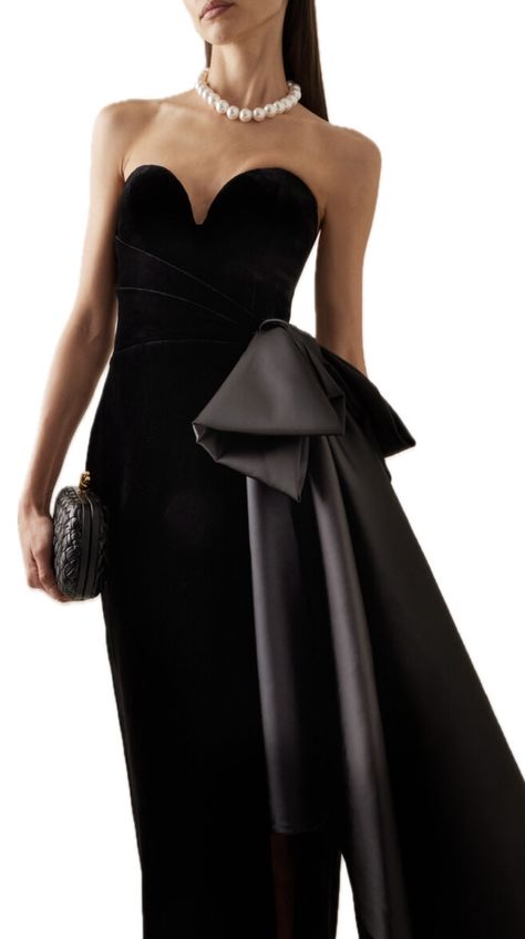 Chic Formal Dress, Velvet Corset, Corset Midi Dress, Classy Prom Dresses, Fashion Gowns, Iconic Dresses, Glam Dresses, Gorgeous Gowns, Classy Dress