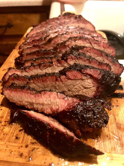 Barbeque Recipes, Beef Steak Recipes, Meat Diet, Smokey Mountain, Smoked Brisket, Food Babe, Food Obsession, Pretty Food, Food Cravings