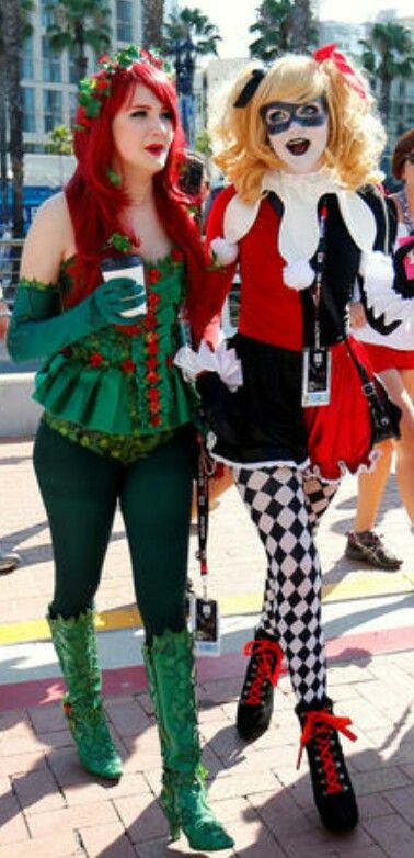 Poison Ivy & Harley Queen Harley Quin And Poison Ivy Costumes, Harley Quinn And Ivy Costumes, Harley Quinn And Poison Ivy Costume, Cosplay Competition, Ivy Harley, Mother Daughter Costumes, Ivy And Harley, School Halloween Costumes, Ivy Costume