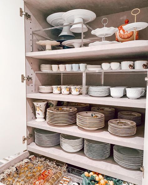 Kitchen Design Small Space, Organization Pantry, Butler’s Pantry, Butlers Pantry, Kitchen Organization Pantry, Kitchen Pantry Design, Butler's Pantry, Pantry Design, Pantry Organization