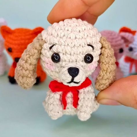 Small Dog Amigurumi Free Pattern, Crochet Amigurumi Mini Dog Free Pattern, Mini Dog Crochet Pattern Free, Small Dog Crochet Patterns, Crochet Dogs Free Patterns, Easy Crochet Dog, Puppy Crochet Pattern, Mini Puppies, Cutest Crochet