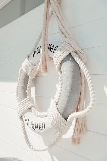 Deco Marine, Coastal Cottage Style, Life Preserver, Cottage By The Sea, Seaside Cottage, Beach Shack, Beach House Style, Beach Cottage Decor, Beach Cottage Style