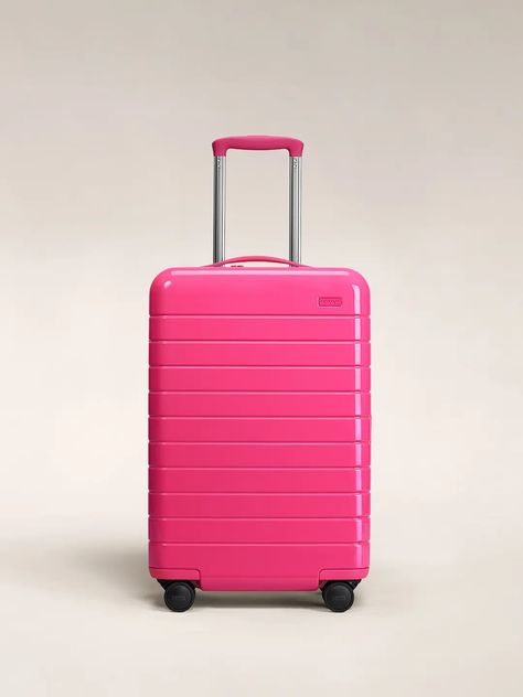 Bright Accessories, Pink Suitcase, Premium Luggage, Pink Luggage, Cute Suitcases, Bag Boutique, Cute Luggage, Wolf Lodge, Great Wolf Lodge