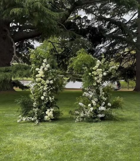 Greenery Wedding Arch, Samantha Wedding, Hunter Wedding, Arch Flowers, Wedding Table Flowers, Wedding Stage Decorations, Wedding Styling, Ceremony Flowers, Floral Arch