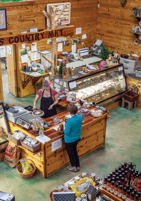 Country Market Ideas, Country Store Display, Country Restaurant, Country Market, Country Stores, Lonely Road, Zero Waste Store, Market Store, Future Shop