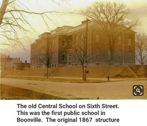 Boonville Missouri, Missouri History, City School, Lewis And Clark, Historical Images, School District, Public School, Primary School, Old Pictures