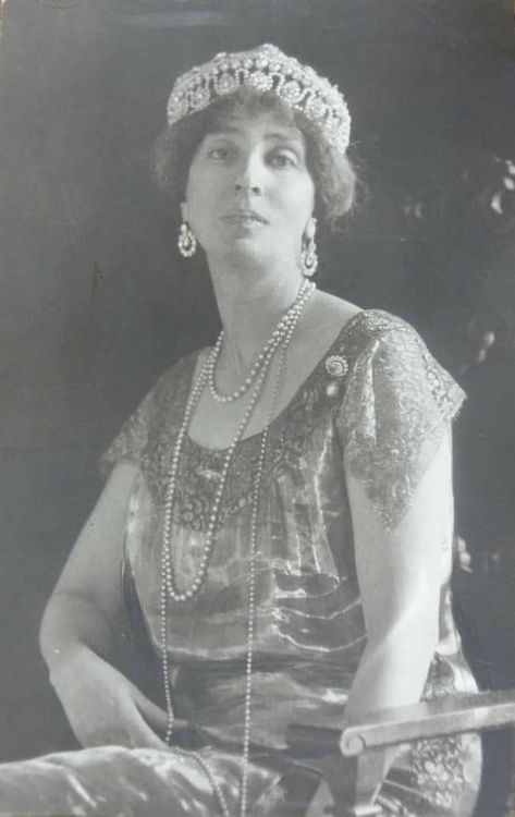 Princess Nadejda Bibescu of Romania, wearing an elaborate diamond belle epoque tiara Louise Mountbatten, Queen Of Sweden, Royal Diamond, Princess Louise, Princess Alice, Queen Silvia, Swedish Royals, Crown Princess Victoria, Royal Jewels