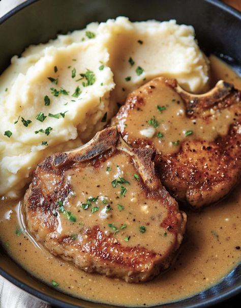 Southern Smothered Pork Chops Recipe Pioneer Woman Smothered Pork Chops, Pork Chops With Bacon Gravy, Bone In Stuffed Pork Chops, Yogurt Marinated Pork Chops, Southern Style Smothered Pork Chops, Braised Pork Chops Oven, Beef Chops Recipes, Smothered Bone In Pork Chops, Smoothed Pork Chops