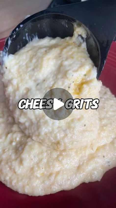 Join me, Candace, as I guide you through crafting delicious cheesy grits in celebration of Juneteenth. Mexican Grits Recipe, Grits Recipe Breakfast, Creamy Cheesy Grits, Cheesy Grits Recipe, Happy Juneteenth, Taco Soup Crock Pot, Cheesy Grits, Chipped Beef, Grits Recipe