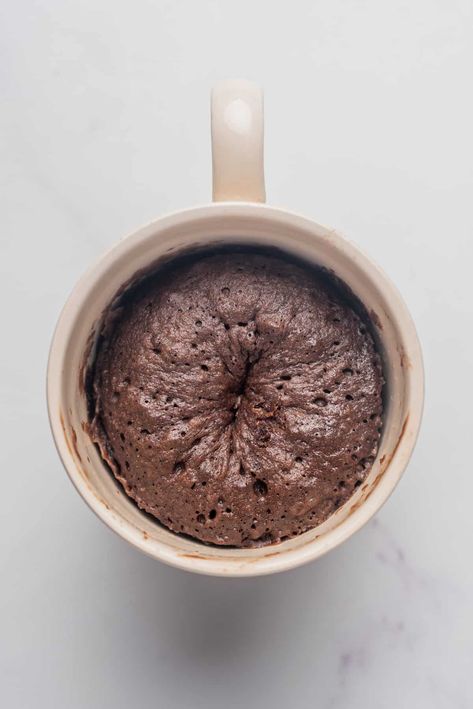 Mug Cakes Using Box Mixes, Cake In A Mug Microwave With Box Cake, Mug Cake With Cake Mix Boxes, Mug Cake Cake Mix, Cake Mix Mug Cake, Microwave Cake Mix, Easy Microwave Mug Cake, Low Fat Cake, Microwave Mug Cake