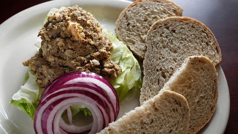 What Makes Chopped Liver So Special? Kasha Varnishkes Recipe, Matzah Ball Soup, Rugelach Recipe, Mushroom Barley Soup, Jewish Foods, Matzah Ball, Chopped Liver, Jewish Learning, Layer Cake Recipes