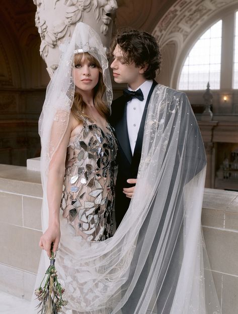 Billionaire Heiress Ivy Getty Gets Married in Ceremony Officiated by Nancy Pelosi — See Photos! Getty Wedding, Ivy Getty, Weekend In San Francisco, Black Lace Gown, Lara Stone, Haute Couture Gowns, Fantasy Wedding, Blake Shelton, Lily Collins