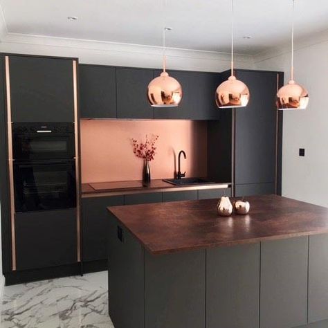 Copper Splashback Kitchen, Copper Splashback, Rose Gold Kitchen, Copper Interior, Copper Backsplash, Dark Kitchen, Gold Kitchen, Kitchen Splashback, Rustic Kitchen Decor