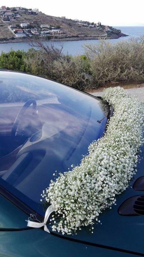 Wedding Car Decor, Wedding Car Deco, Gypsophila Wedding, Bridal Car, Wedding Car Decorations, Luxury Wedding Decor, Flower Arrangements Simple, Wedding Decor Style, Dream Wedding Ideas Dresses