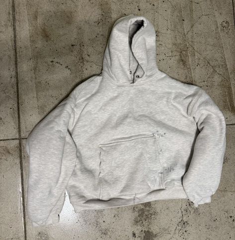 Yeezy Double Layered Snap Perfect Hoodie Sample Markings Hoodie Sample, Layered Hoodie, Yeezy Season, Youtube Logo, Men's Tops, Saved Items, Double Layer, Gray Color, Sweatshirts Hoodie