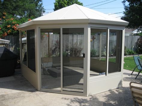 Metal Gazebo Kits | Is It a Freestanding Sunroom Or a Luxury Gazebo? Diy Screened In Gazebo, Sams Club Gazebo Ideas, Metal Gazebo On Deck, Home Depot Gazebo, Sams Club Gazebo, White Gazebo, Backyard Structures, Screened Gazebo, Aluminum Gazebo