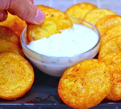 Easy to Make Crispy Potato Patties Potato Patties Shredded, Potato Patty Recipe, Potato Patties Recipe, Fried Potato Patties, Fried Potato Patty, Potato Patties, Patties Recipe, Vegan Potato, Time Of The Day