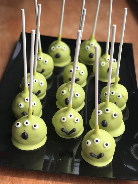 Toy Story Alien Cake Pops, Alien Food Ideas Parties, Aliens Birthday Party, Alien Strawberries, Buzz Light Year Cake Pops, Toy Story Alien Cupcakes, Toy Story Alien Party, Alien Birthday Party Decoration, Alien Food Ideas