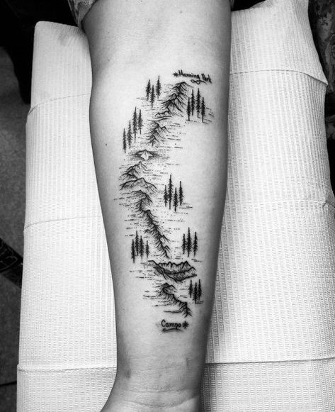 Hiking Tattoos, Adventure Minimalist, Outdoor Tattoo, Camping Tattoo, River Tattoo, Tattoos About Growth, Science Tattoo, Half Sleeve Tattoos Forearm, Adventure Tattoo