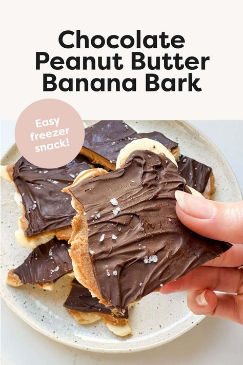 Frozen Chocolate Bananas, Banana Bark, Banana Snacks, Banana Treats, Banana Slices, Chocolate Bites, Banana Bites, Peanut Butter And Chocolate, Chocolate Snacks