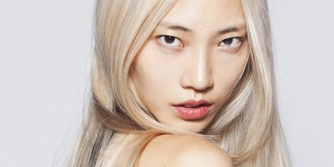 Esteem Models confirm that Soo Joo has broken up with her fiance https://www.allkpop.com/article/2019/01/esteem-models-confirm-that-soo-joo-has-broken-up-with-her-fiance Blonde Hair Asian, Blonde Asian Hair, Soo Joo Park, Hair Asian, Blonde Asian, Short Grey Hair, Platinum Hair, Fuller Hair, Beauty Tips For Skin