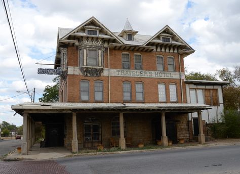 historic denison texas | Traveler’s Hotel, Denison, Texas | Backroads Photo Blog Castroville Texas, Denison Texas, Lake Texoma, Doc Holliday, Railroad Pictures, Home Still, Real Estate Office, Texas History, Beautiful Houses