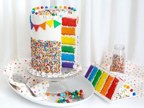 How to Make a Fun-Filled Rainbow Sprinkle Layer Cake Rainbow Sprinkle Cakes, Cake Leveler, Violet Cakes, White Marshmallows, Layer Cake Recipes, Marshmallow Fondant, Rainbow Food, Sprinkle Cake, Gel Food Coloring