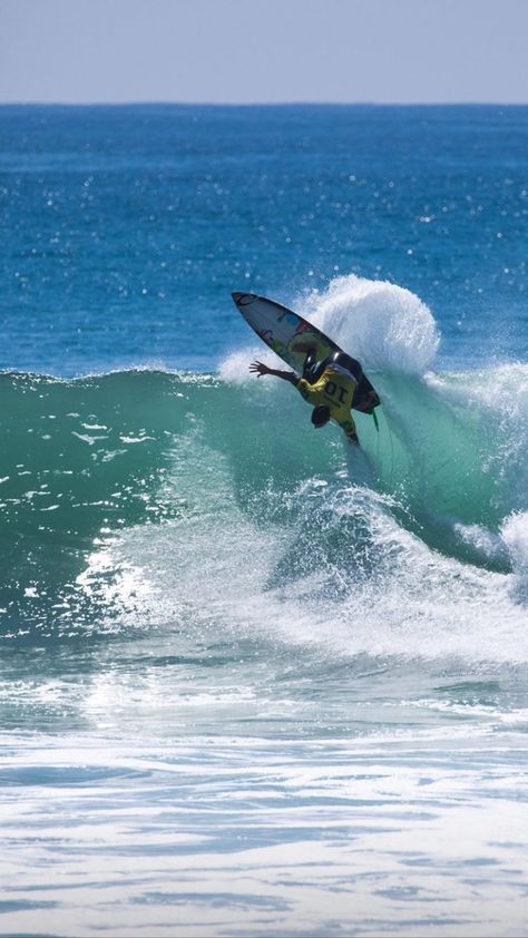 2021 Trestles - WSL Finals Wsl Surf, Surfing Wallpaper, Tropical Vacation Destinations, Gabriel Medina, Surfing Aesthetic, Surf Aesthetic, Water Surfing, Surfing Pictures, Surfboard Art