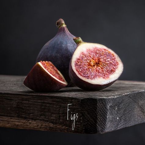 Still Life Pictures, Fig Fruit, Oil Painting Inspiration, Still Life Fruit, Food Photography Inspiration, Fruit Photography, Cute Food Art, Still Life Photos, Beautiful Fruits