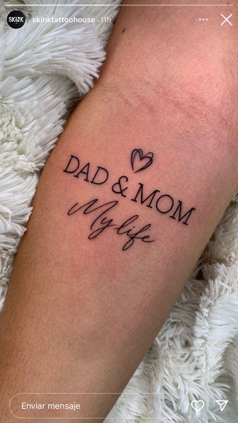 Nana And Papa Tattoos, Tattoo Ideas Parents Mom And Dad, Mum Dad Tattoos, Mum And Dad Tattoos, Meaningful Tattoos For Men, Tattoos For Women Flowers, Dad Tattoos, Mom Tattoos, Meaningful Tattoos