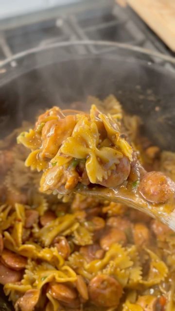 britscookin’ on Instagram: "Pastalaya! #pasta #pastagram #britscookin #louisiana #easyrecipes #onepotmeal #kidapprovedfood" Britscookin Recipes, Pastalaya Recipe, Famous Recipes, American Dishes, Famous Recipe, Hearty Dinner, Cajun Recipes, August 15, Southern Style