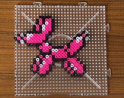 Pearly Beads Patterns, Balloon Dog Perler Beads, Perler Beads Pixel Art, Balloon Animal Perler Beads, Small Perler Bead Design, Pearled Bead Ideas Aesthetic, Peeler Bead Template, Perler Designs Ideas, Perla Bead Ideas