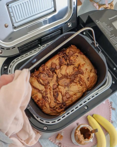 8 TIPS for using a Gluten Free Breadmaker and 2 RECIPES: Make it easy Gluten Free Breadmaker, Gluten Free Breadmaker Recipe, Gluten Free Bread Maker, Fructose Free Recipes, Gluten Free Banana Bread Recipe, Gluten Free Bread Machine, Homemade Gluten Free Bread, Best Bread Machine, Best Gluten Free Bread