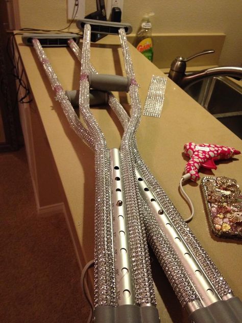 Bling crutches Cast Decorating Ideas Leg, Decorate Crutches, Crutches Decorated, Crutches Padding Diy, Crutch Accessories, Crutches Diy, Ankle Cast, Crutch Covers, Medical Boot