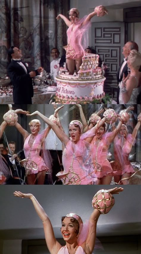 Kathy Selden, Old Hollywood Musicals, Singing In The Rain Outfit, Technicolor Film, Singing In The Rain Aesthetic, Singing In The Rain Costumes, Showgirls Movie 1995, Rain Cake, Rain Costume