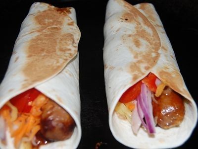 Sausage Wraps, Sausage Wrap, Polish Sausage, Salad Wraps, Spanish Onion, Grape Tomatoes, Wrap Recipes, Toast, Salad