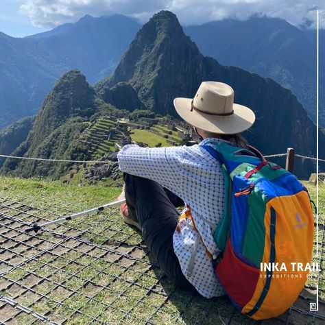 The Inca Trail, a unique experience that connects you with history and nature. Limited spaces, book your spot before they sell out. Contact us: 📧 info@inkatrail.com.pe 📱➡️ +51 908 803 679 - https://wa.me/51908803679 https://www.inkatrail.com.pe #MachuPicchu #IncaTrail #IncaTrail2025 #adventure #travel #travelperu #incatrail2024 #incatrailperu2023 #Salkantay Huayna Picchu, Inca Trail, Classic Photo, Inca Trails, Sacred Valley, Trekking Poles, The Guardians, Archaeological Site, Booking Hotel