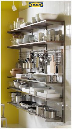 Dapur Ikea, Industrial Decor Kitchen, Kitchen Wall Storage, Storage Room Organization, Regal Design, Diy Kitchen Storage, Classic Kitchen, Ikea Storage, Small Space Diy