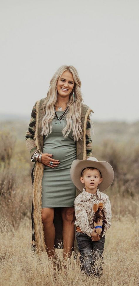 Western Gender Reveal Outfit, Western Mommy And Me Photo Shoot, Maternity Outfits Western, Country Outfits Pregnant, Western Baby Shower Outfit For Mom, Western Baby Shower Outfit, Country Maternity Outfits, Western Mom, Western Maternity Outfits Summer