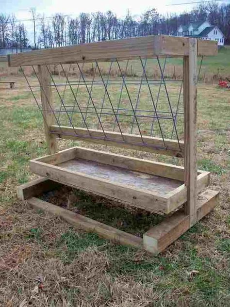 Diy Goat Hay Feeder, Diy Hay Feeder, Sheep Feeders, Goat Hay Feeder, Hay Feeder For Horses, Goat Feeder, Horse Feeder, Goat Shelter, Goat Pen