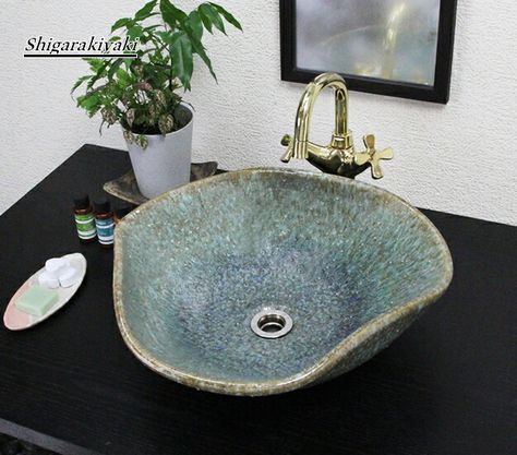 Clay Sinks, Wash Basin Sink, Laundry Design, Ceramic Sinks, Handmade Ceramic Tiles, Diy Ceramic, Keramik Design, Slab Pottery, Pottery Crafts